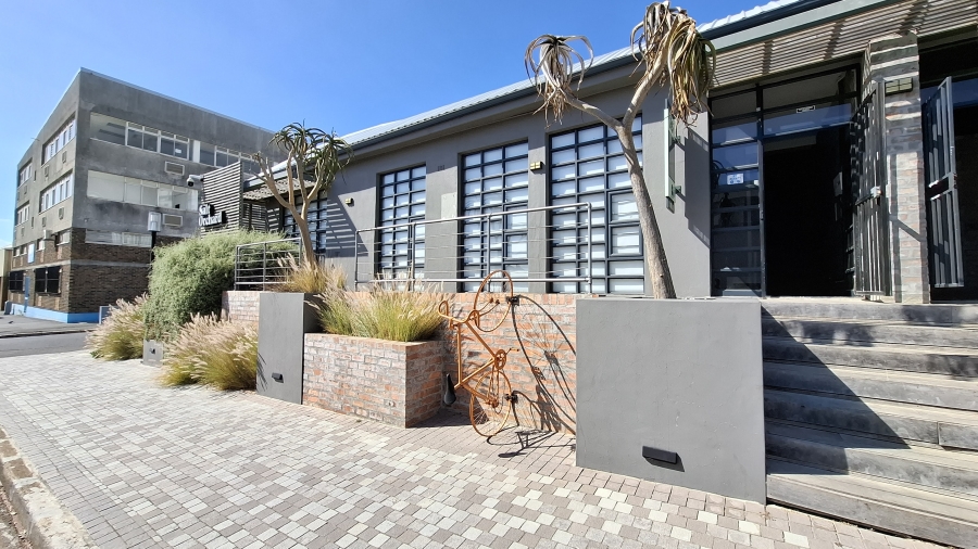 To Let commercial Property for Rent in Salt River Western Cape